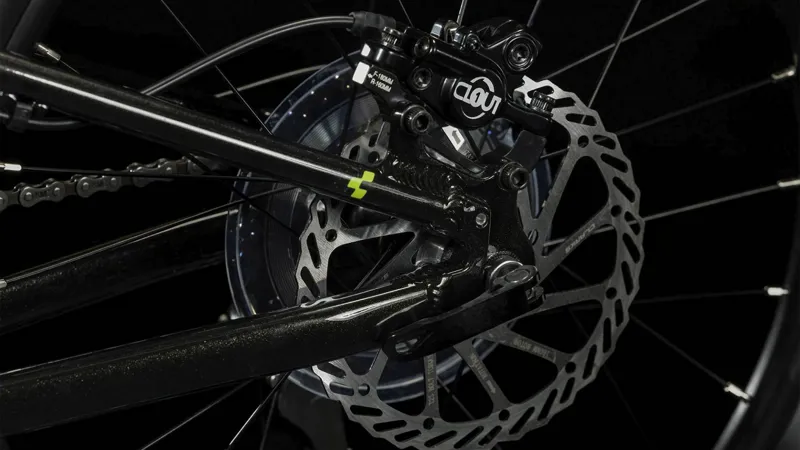 Cube Acid 200 Disc Children's Bike in Black/Green-7